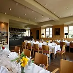 Kloster Frauenberg מלון 3*