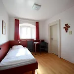 Kloster Frauenberg מלון 3*
