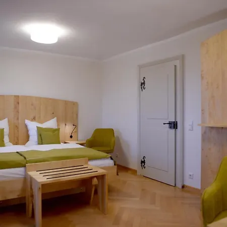 Kloster Frauenberg 3*