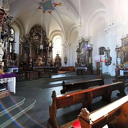 Kloster Frauenberg 3* פולדה