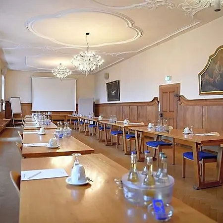 מלון Kloster Frauenberg