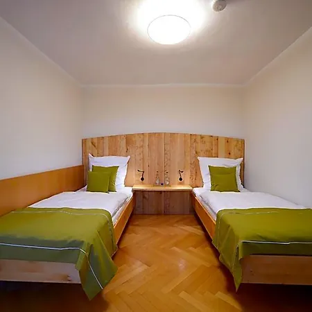 Kloster Frauenberg 3*