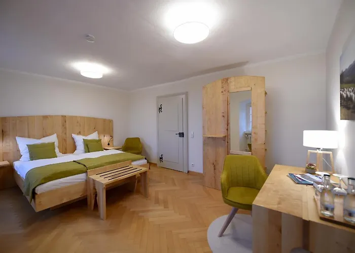 Kloster Frauenberg Hotel