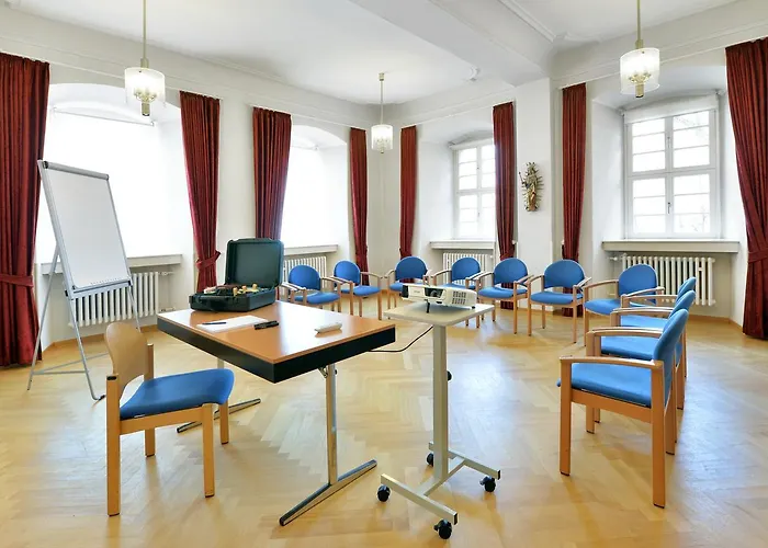 Kloster Frauenberg Hotel